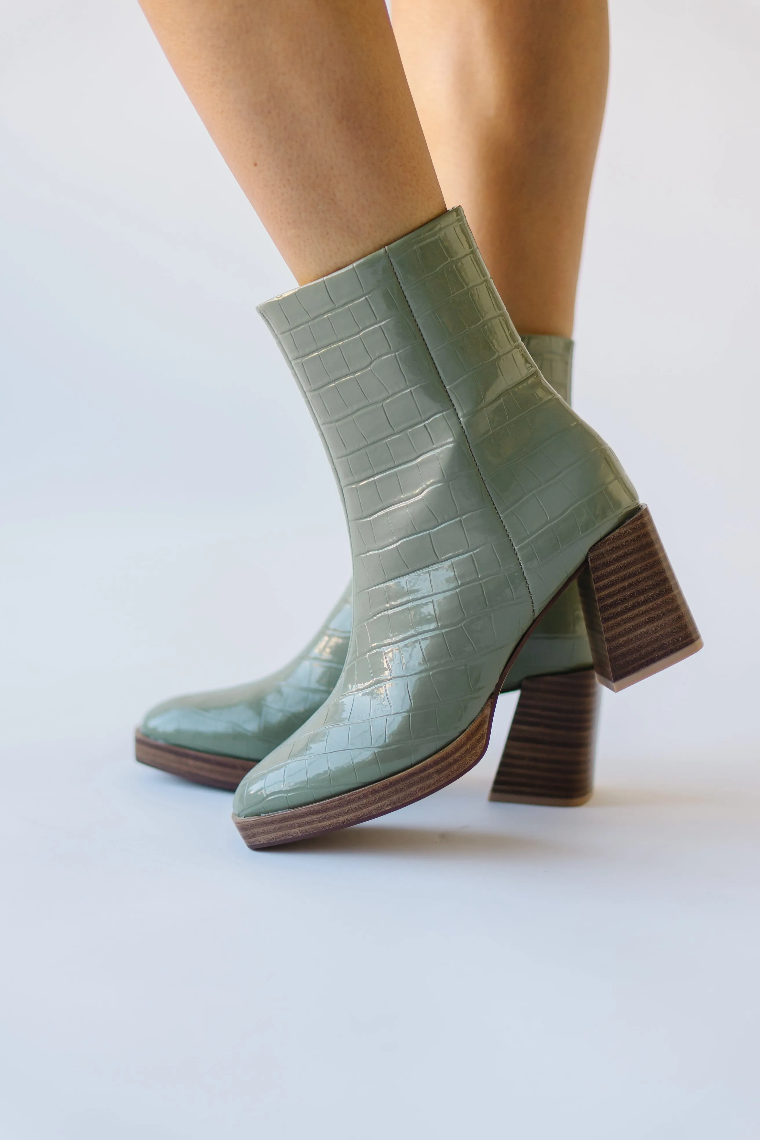 Chinese Laundry: Danica Casual Bootie in Olive Crocodile