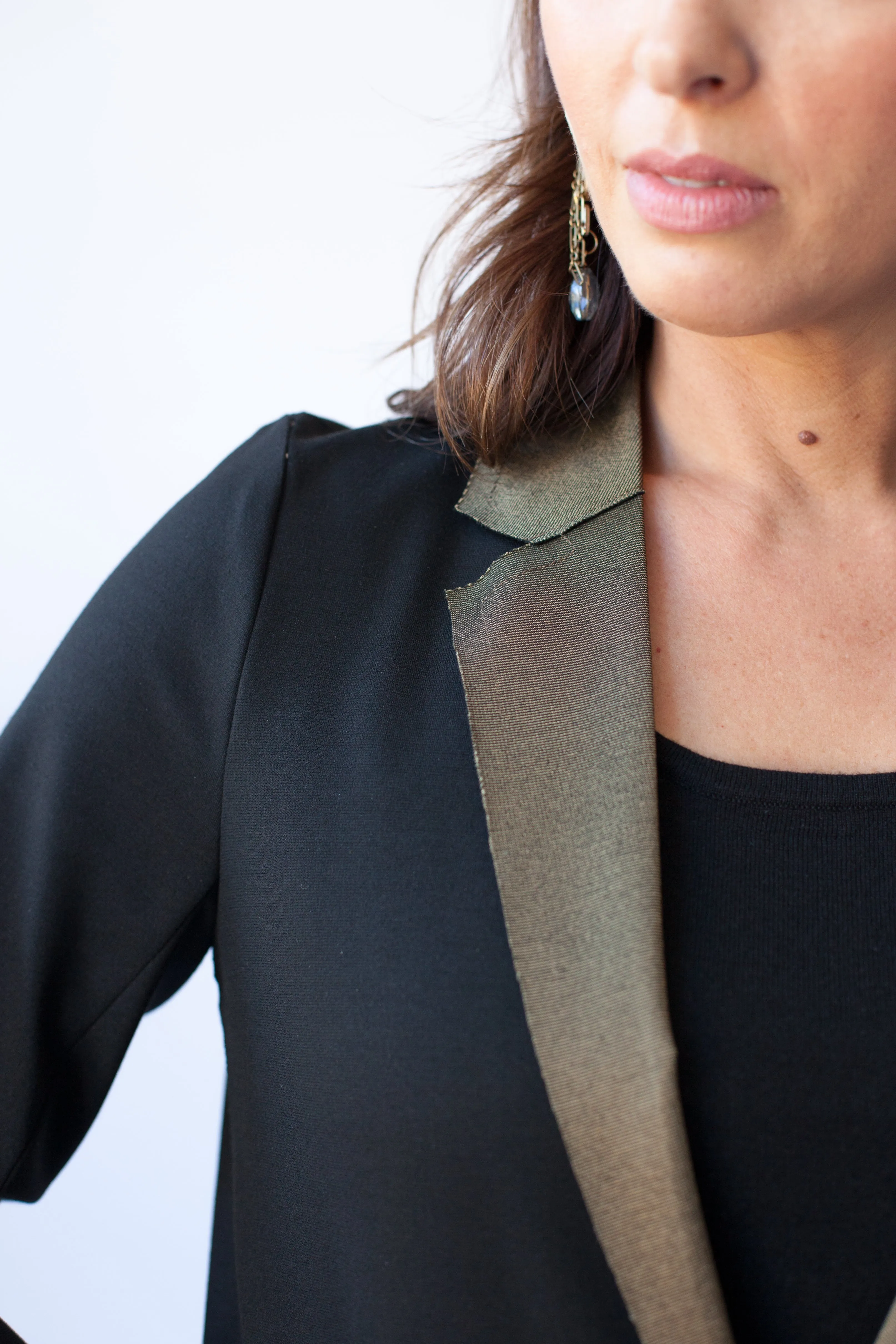 Greenwich Sweater Blazer - Black & Gold