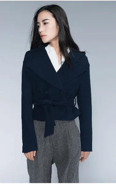 Short Wool Coat for Women with Double Breasted Closure and Belt