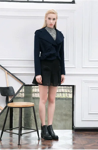 Short Wool Coat for Women with Double Breasted Closure and Belt