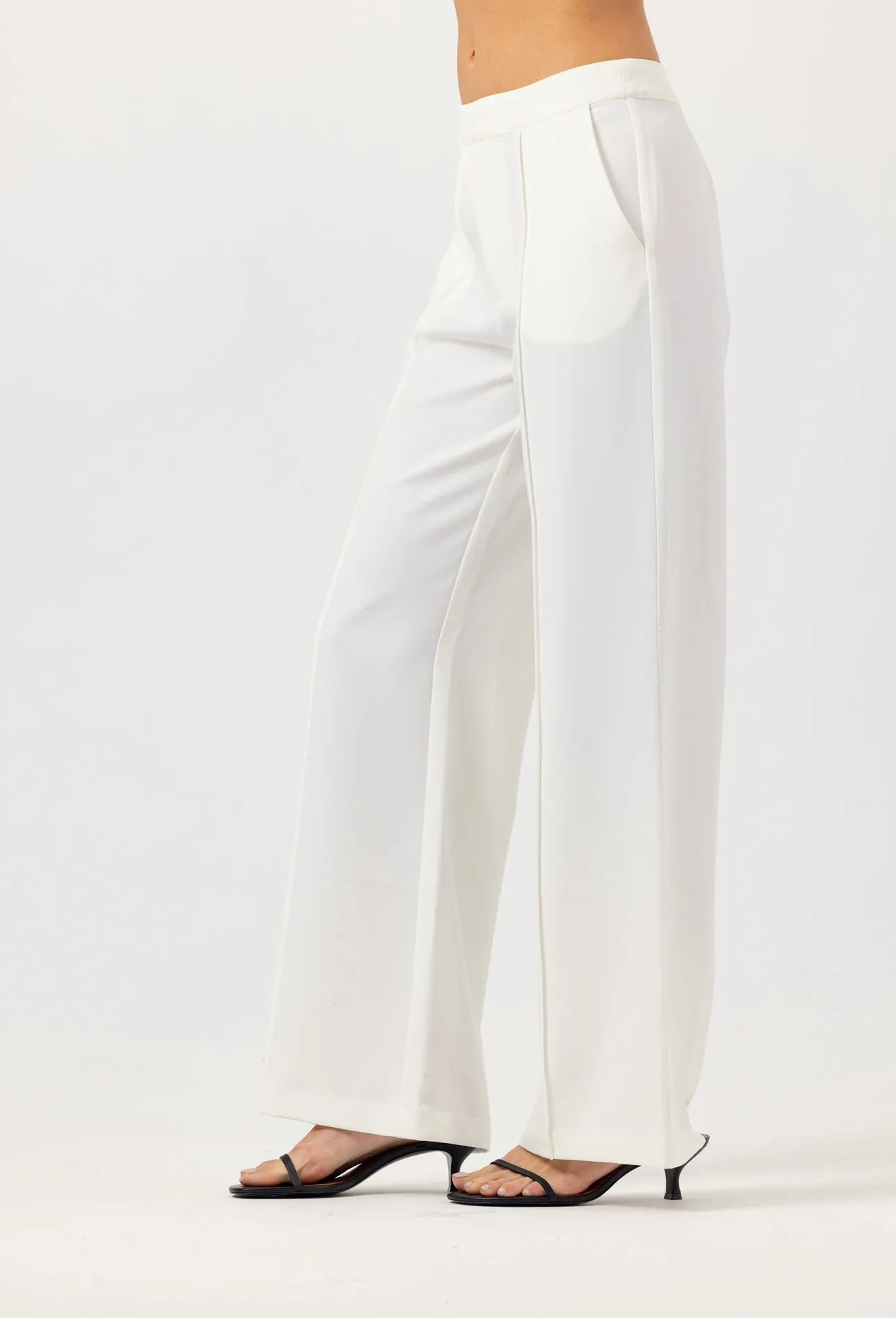 Sundays - Iris Pant - White