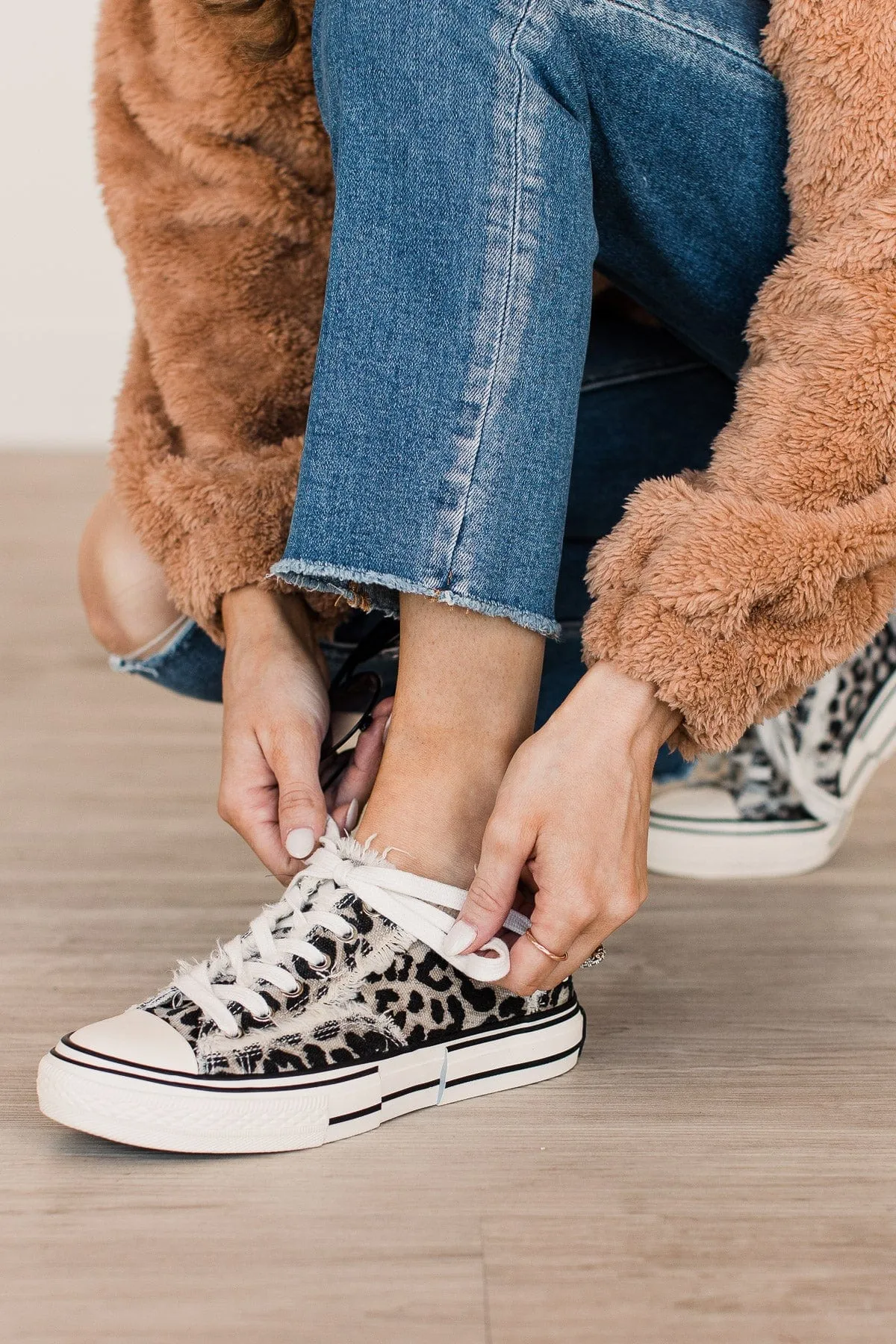 Very G Dako Sneakers- Leopard