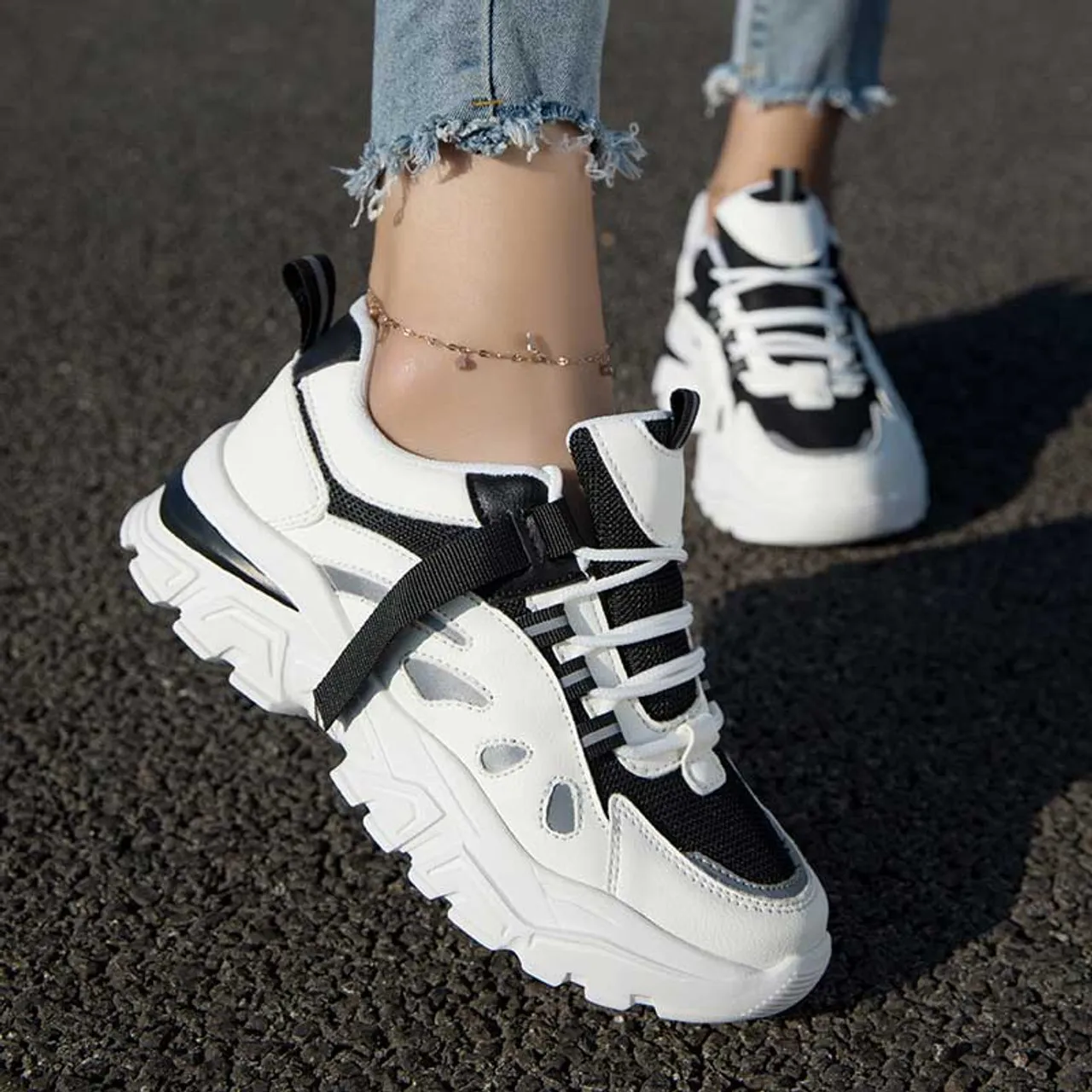 White black strap decorated casual sport shoe sneaker