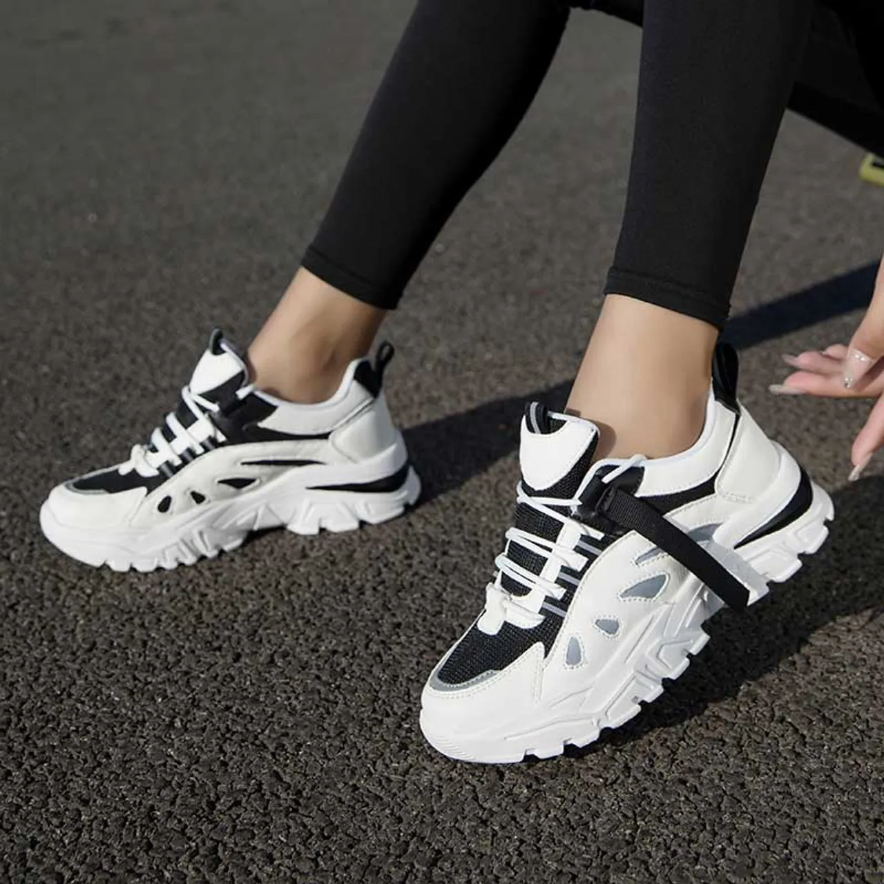 White black strap decorated casual sport shoe sneaker